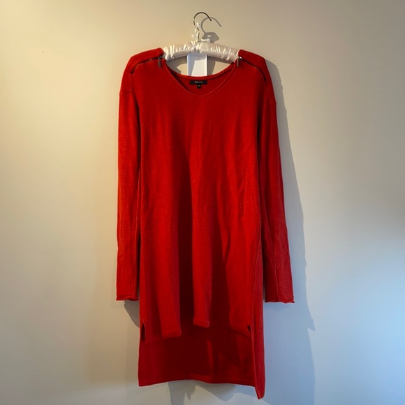 RW&CO red tunic sweater with black zipper detail on the shoulders. Size Medium. - Picture 1 of 5